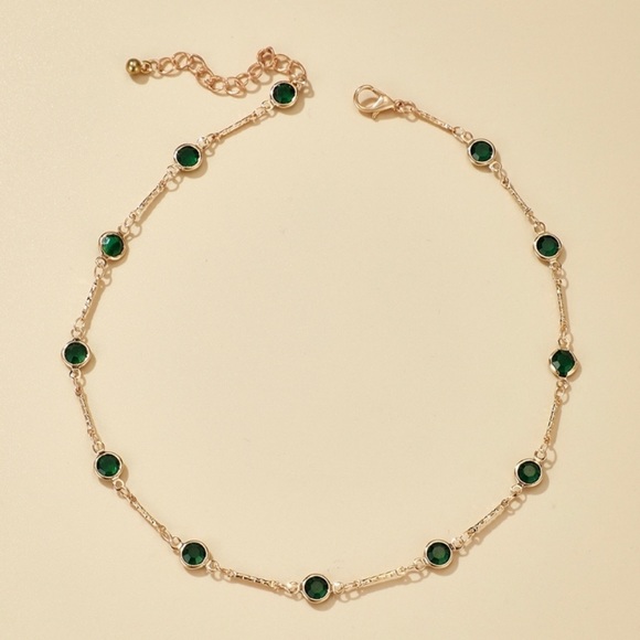 Green Rhinestone Choker Necklace - Picture 4 of 4
